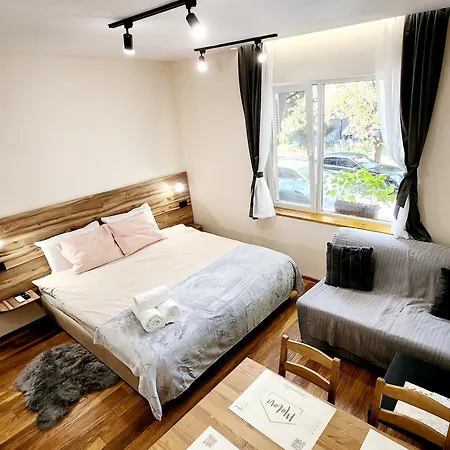 Malavi Tn2 Center Apartmán *